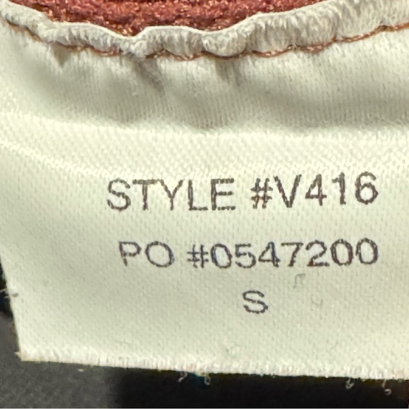 Vuori Sunday Performance Jogger V416 Size Small  29” Color Burgundy/Red - Picture 12 of 13